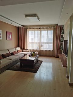 东阿(城中)昌隆新天地5室4厅2卫180万260m²房屋出售