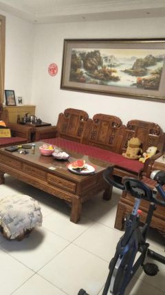 (城中)东阿副食公司家属楼3室2厅1卫58万107m²出售